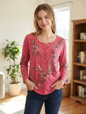 Johnny Was Libbi 3/4 sleeve pink embroidery top size Med